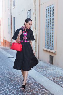 Louise Roe feet photo thumbnail