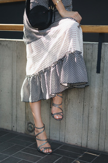 Louise Roe feet photo thumbnail