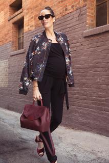 Louise Roe feet photo thumbnail