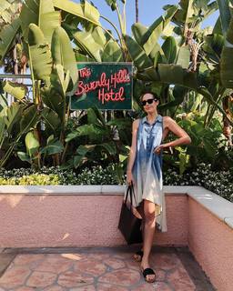 Louise Roe feet photo thumbnail