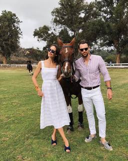 Louise Roe feet photo thumbnail