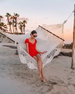 Louise Roe feet photo thumbnail