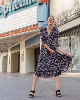 Louise Roe feet photo thumbnail