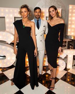 Louise Roe feet photo thumbnail