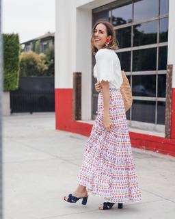 Louise Roe feet photo thumbnail