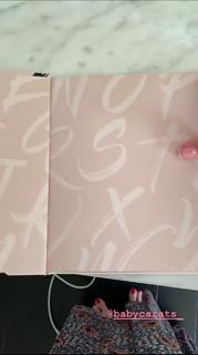 Louise Roe feet photo thumbnail