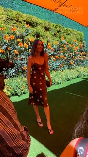 Louise Roe feet photo thumbnail