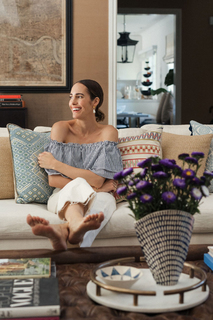 Louise Roe feet photo thumbnail