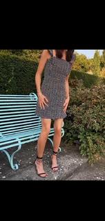 Louise Roe feet photo thumbnail