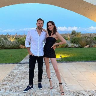 Louise Roe feet photo thumbnail