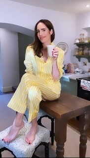 Louise Roe feet photo thumbnail