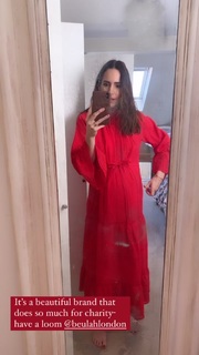 Louise Roe feet photo thumbnail