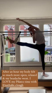 Louise Roe feet photo thumbnail