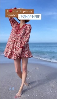 Louise Roe feet photo thumbnail