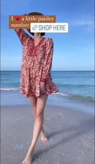 Louise Roe feet photo thumbnail