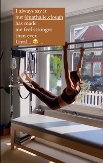 Louise Roe feet photo thumbnail