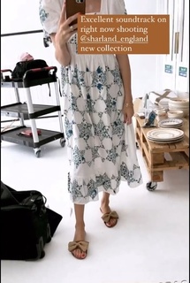 Louise Roe feet photo thumbnail