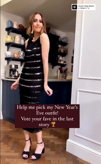 Louise Roe feet photo thumbnail