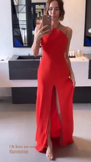 Louise Roe feet photo thumbnail