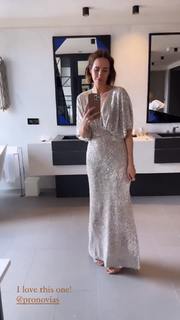 Louise Roe feet photo thumbnail