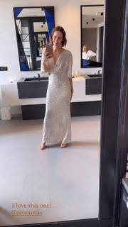 Louise Roe feet photo thumbnail