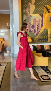 Louise Roe feet photo thumbnail