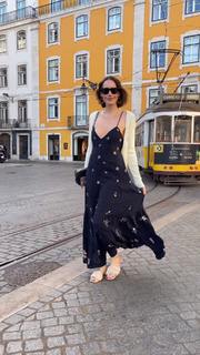 Louise Roe feet photo thumbnail