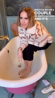 Louise Roe feet photo thumbnail