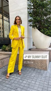 Louise Roe feet photo thumbnail