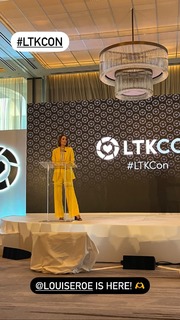 Louise Roe feet photo thumbnail