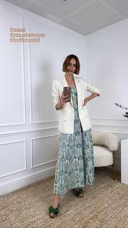 Louise Roe feet photo thumbnail