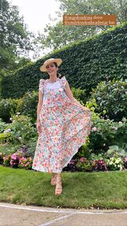 Louise Roe feet photo thumbnail