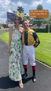 Louise Roe feet photo thumbnail