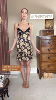 Louise Roe feet photo thumbnail