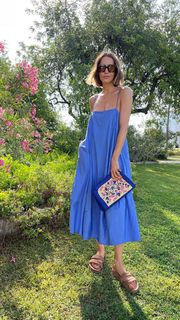 Louise Roe feet photo thumbnail