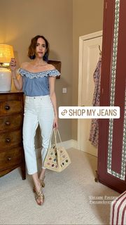 Louise Roe feet photo thumbnail