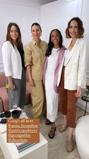 Louise Roe feet photo thumbnail