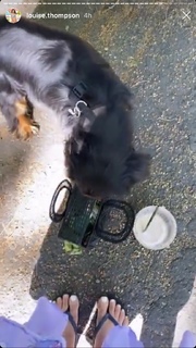 Louise Thompson feet photo thumbnail