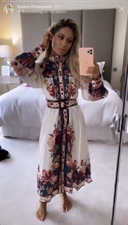 Louise Thompson feet photo thumbnail