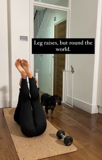 Louise Thompson feet photo thumbnail