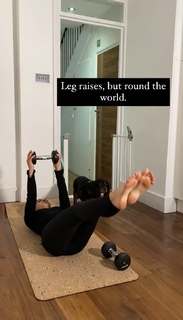 Louise Thompson feet photo thumbnail