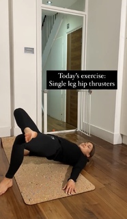 Louise Thompson feet photo thumbnail