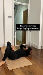 Louise Thompson feet photo thumbnail