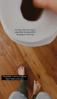 Louise Thompson feet photo thumbnail