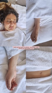 Louise Thompson feet photo thumbnail