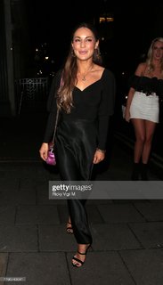 Louise Thompson feet photo thumbnail
