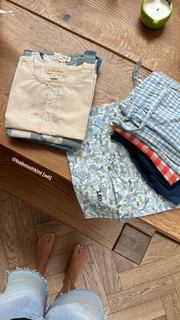 Louise Thompson feet photo thumbnail