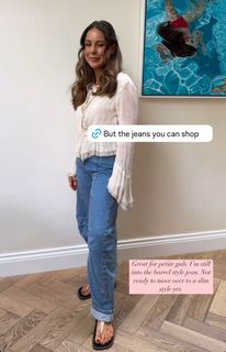 Louise Thompson feet photo thumbnail