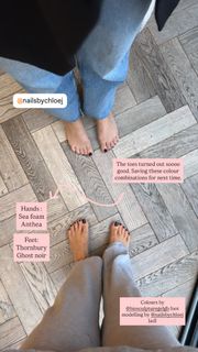 Louise Thompson feet photo thumbnail