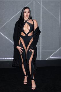 Lourdes Leon feet photo thumbnail